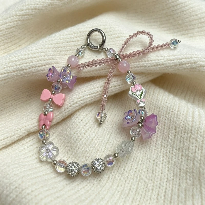 Powder Crystal Tulip Mobile Phone Lanyard, Flash Diamond Flower Beaded Bag Pendant.
Powder Crystal Tulip Mobile Phone Lanyard, Flash Diamond Flower Beaded Bag Pendant.