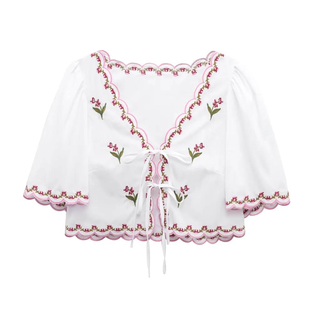 UNIZERA women's floral embroidered shirt short top with V-neck decoration for spring and summer new casual women's wear
UNIZERA women's floral embroidered shirt short top with V-neck decoration for spring and summer new casual women's wear