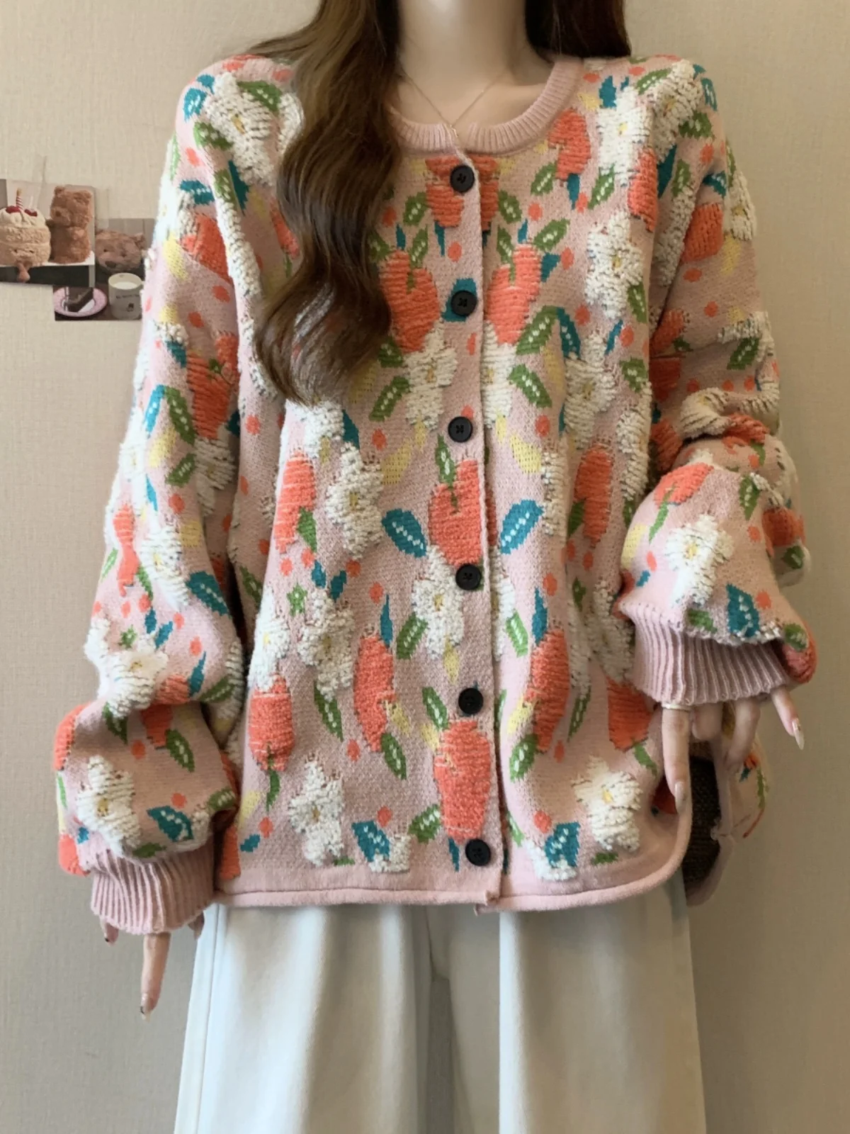 Extra Large 300 Pounds Retro Pink Floral Knitted Sweater Women's Winter High-End Sweet Lazy Style Open Cardigan Outerwear
Extra Large 300 Pounds Retro Pink Floral Knitted Sweater Women's Winter High-End Sweet Lazy Style Open Cardigan Outerwear