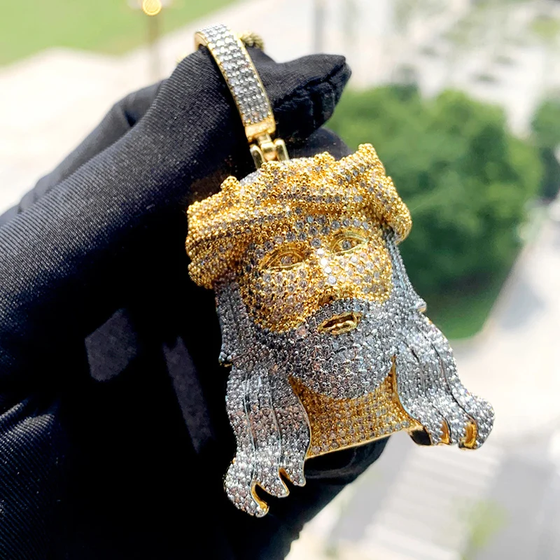 Hip Hop 3A+ CZ Stone Paved Bling Iced Out Thorn Hat JSUS PIECE Pendants Necklace for Men Rapper Jewelry Gold Silver Color
Hip Hop 3A+ CZ Stone Paved Bling Iced Out Thorn Hat JSUS PIECE Pendants Necklace for Men Rapper Jewelry Gold Silver Color