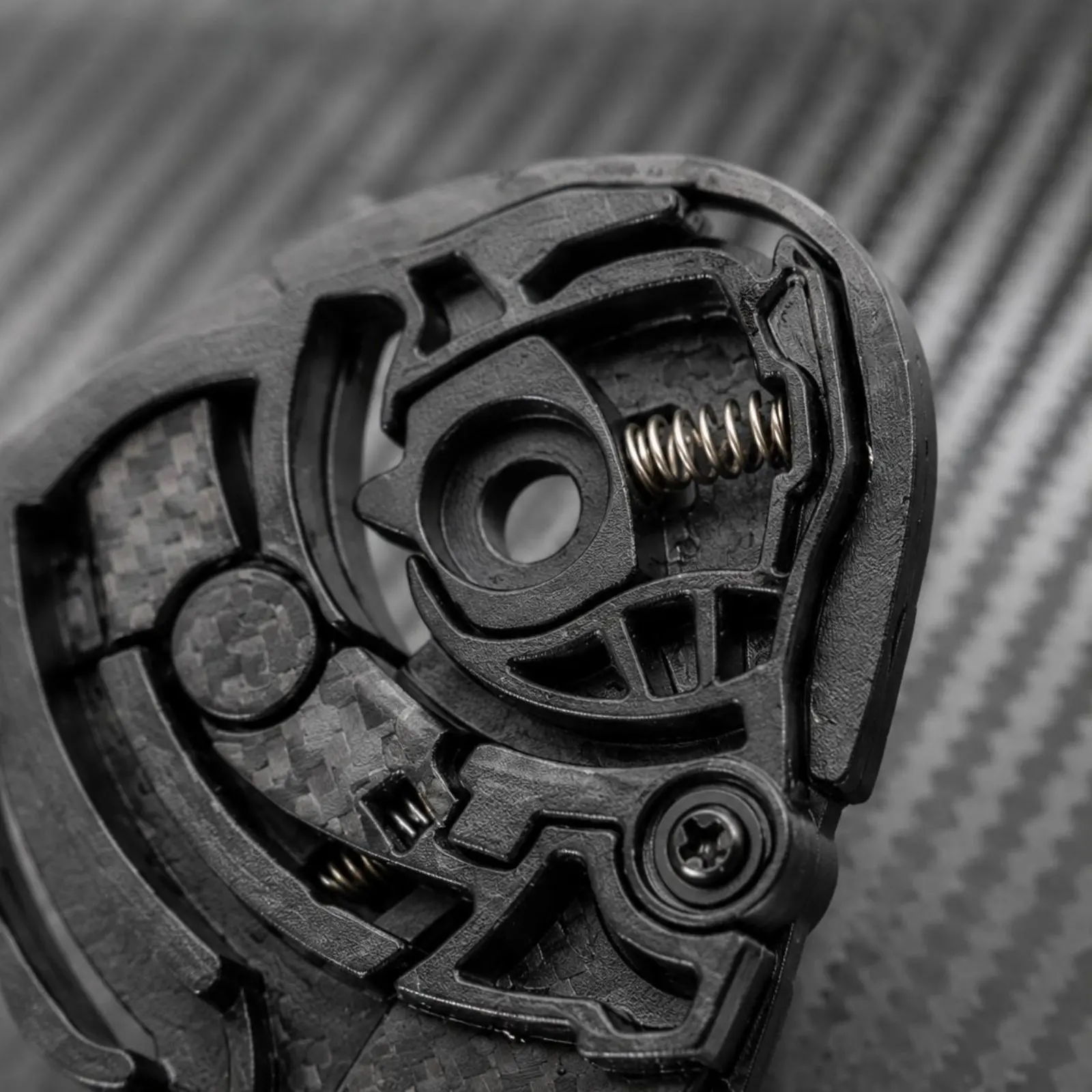2 Pieces Helmet Visor Base Plate Carbon Fiber Look Visor Visor Gear Base Plate Helmet Face Visor Bracket Long-Lasting Plastic
2 Pieces Helmet Visor Base Plate Carbon Fiber Look Visor Visor Gear Base Plate Helmet Face Visor Bracket Long-Lasting Plastic