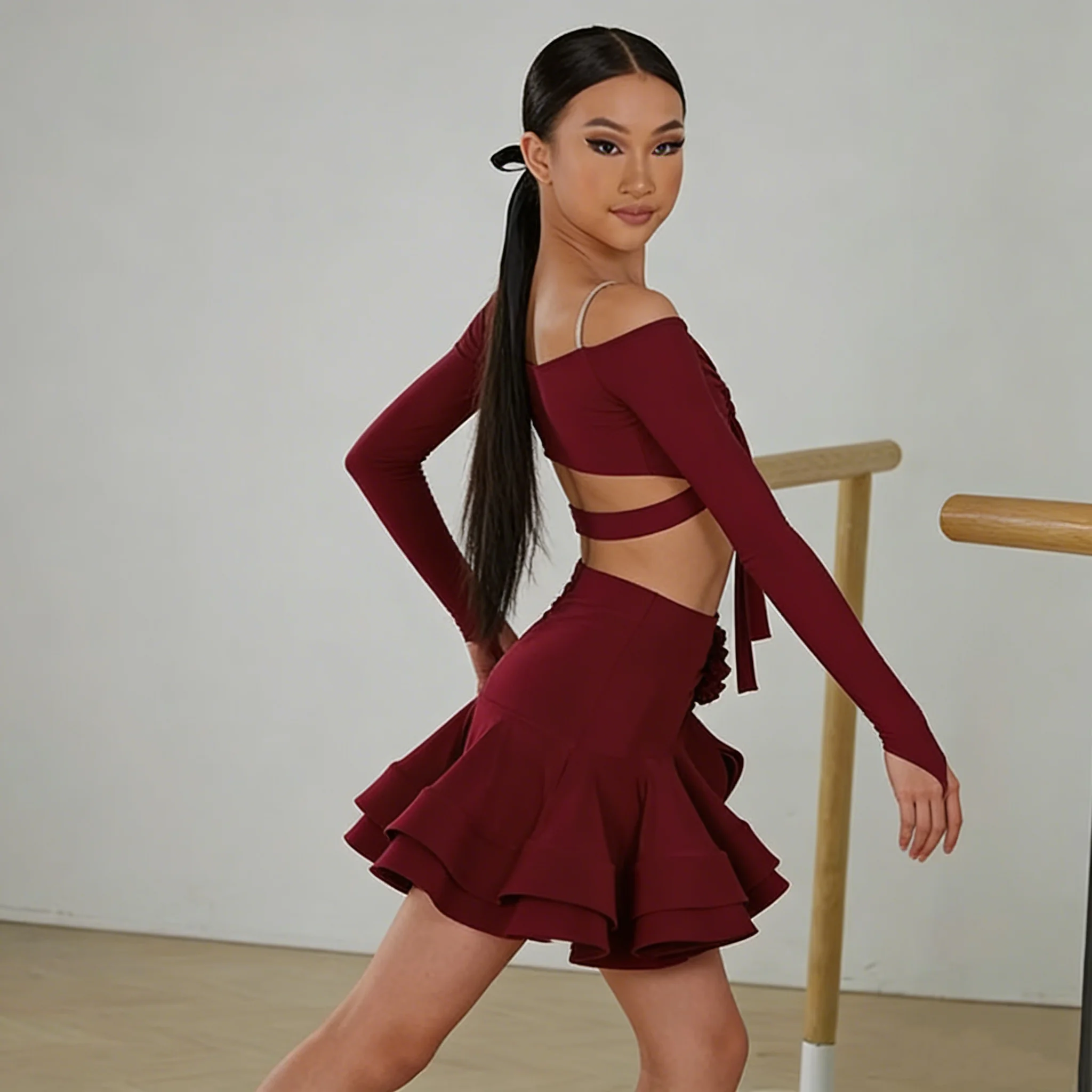 Kids Latin Dance Clothes for Girls Long SLeeves Short Top Skirt Rumba Samba Performance Competition Dress Burgundy Dress Suit
Kids Latin Dance Clothes for Girls Long SLeeves Short Top Skirt Rumba Samba Performance Competition Dress Burgundy Dress Suit