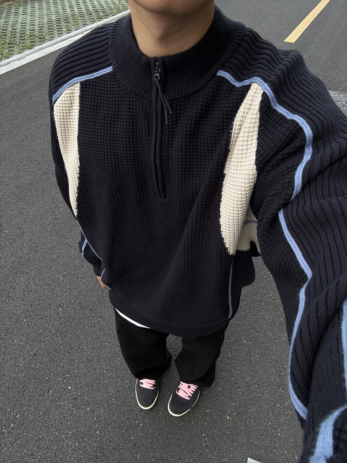 Мужской вязаный свитер American Style Color Block с молнией, зимний, мягкий, уютный, с воротником-стойкой, свободного кроя, для повседневной носки
Мужской вязаный свитер American Style Color Block с молнией, зимний, мягкий, уютный, с воротником-стойкой, свободного кроя, для повседневной носки