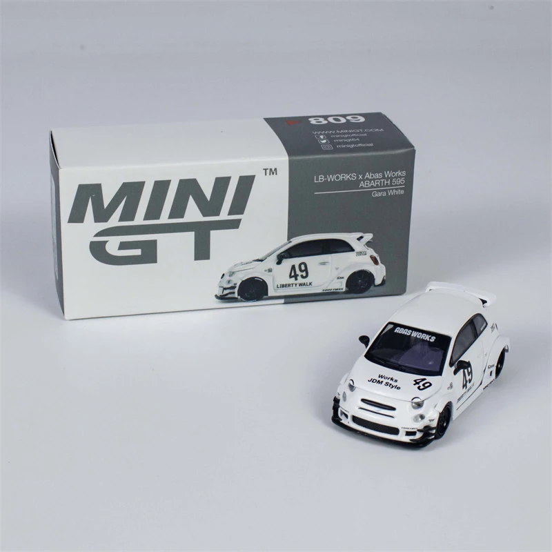 MINI GT 1:64 LB-WORKS x Abas Works ABARTH 595 Gara White LHD - Paper box Diecast Model Car
MINI GT 1:64 LB-WORKS x Abas Works ABARTH 595 Gara White LHD - Paper box Diecast Model Car