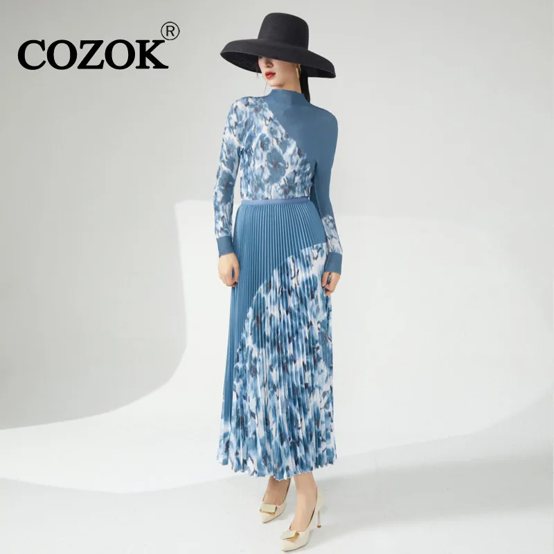 Модный женский комплект COZOK, универсальная одежда, элегантный топ с длинным рукавом и принтом + трапециевидная полуюбка, комплект из двух предметов, новинка 2024 года, WT959
Модный женский комплект COZOK, универсальная одежда, элегантный топ с длинным рукавом и принтом + трапециевидная полуюбка, комплект из двух предметов, новинка 2024 года, WT959