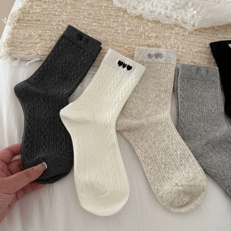 Korean Style Solid Color Cable Knit Socks Heart Embroidery Mid-Calf Crew Socks Seamless Toe Autumn Winter Schoolgirls Socks
Korean Style Solid Color Cable Knit Socks Heart Embroidery Mid-Calf Crew Socks Seamless Toe Autumn Winter Schoolgirls Socks
