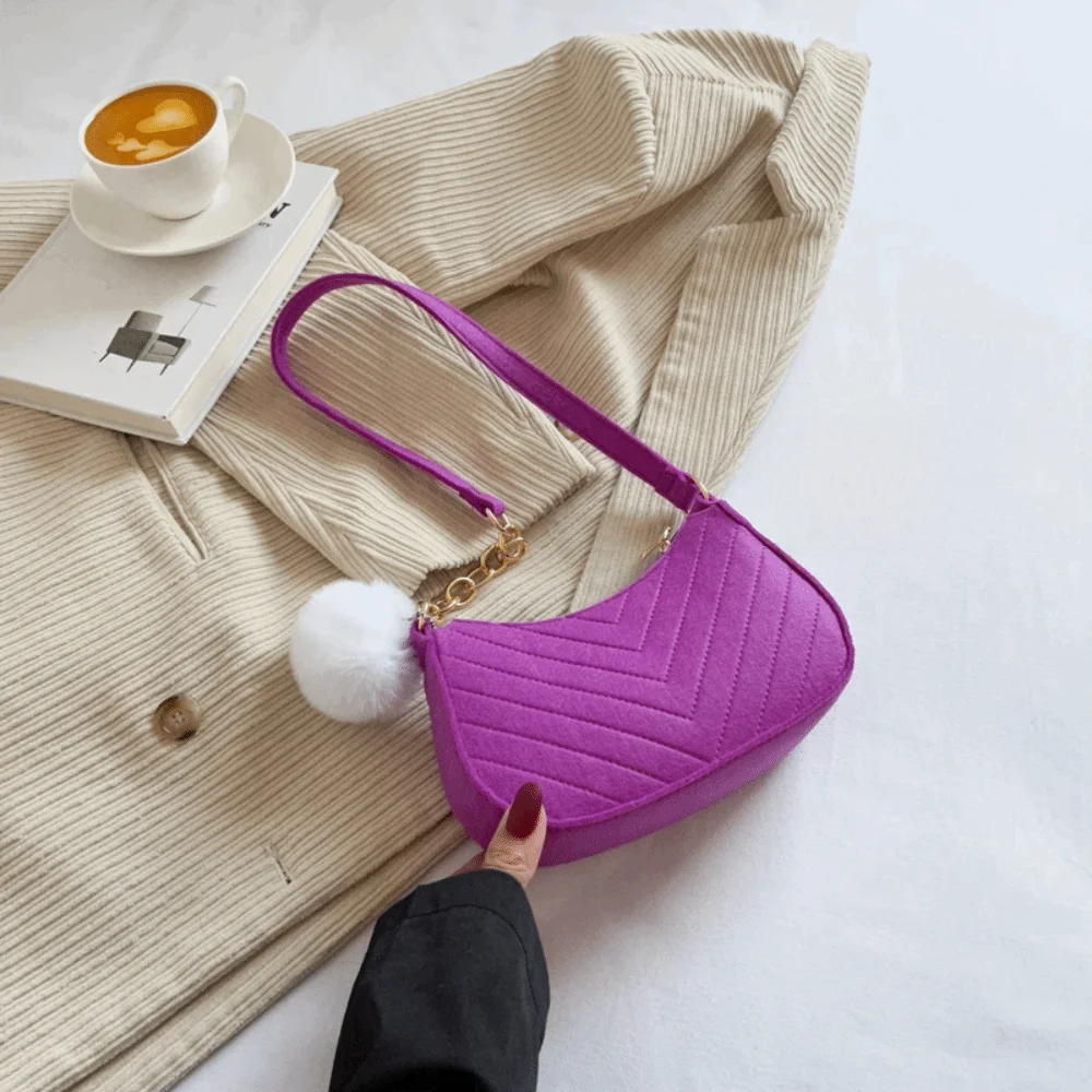 New Fashion Design Mini Shoulder Bag Simple Design Trendy Felt Underarm Bag Casual Light Weight Handbag Work
New Fashion Design Mini Shoulder Bag Simple Design Trendy Felt Underarm Bag Casual Light Weight Handbag Work