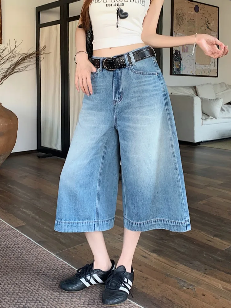 Retro American Blue Washed Denim Jeans Women Summer Slimming Seven-Foot Wide Leg Pants Casual High Waist Zipper Pure Color
Retro American Blue Washed Denim Jeans Women Summer Slimming Seven-Foot Wide Leg Pants Casual High Waist Zipper Pure Color
