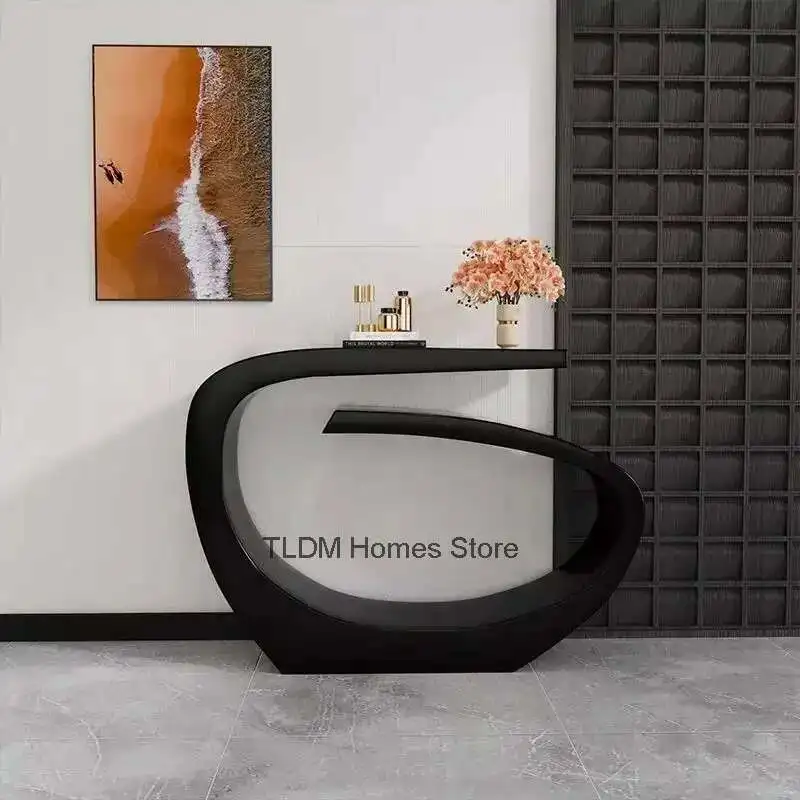 Italian Entrance Console Tables Luxury Ultra-narrow End View Table Home Living Room Furniture Hotel Corridor Decoration Cabinet
Italian Entrance Console Tables Luxury Ultra-narrow End View Table Home Living Room Furniture Hotel Corridor Decoration Cabinet