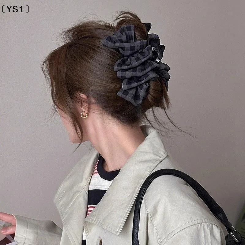 〔YS1〕Striped Plaid Hair Claws Crab Bow Korea Fashion Ribbon For Women Ponytail Holder Barrettes Hairpin Clips
〔YS1〕Striped Plaid Hair Claws Crab Bow Korea Fashion Ribbon For Women Ponytail Holder Barrettes Hairpin Clips