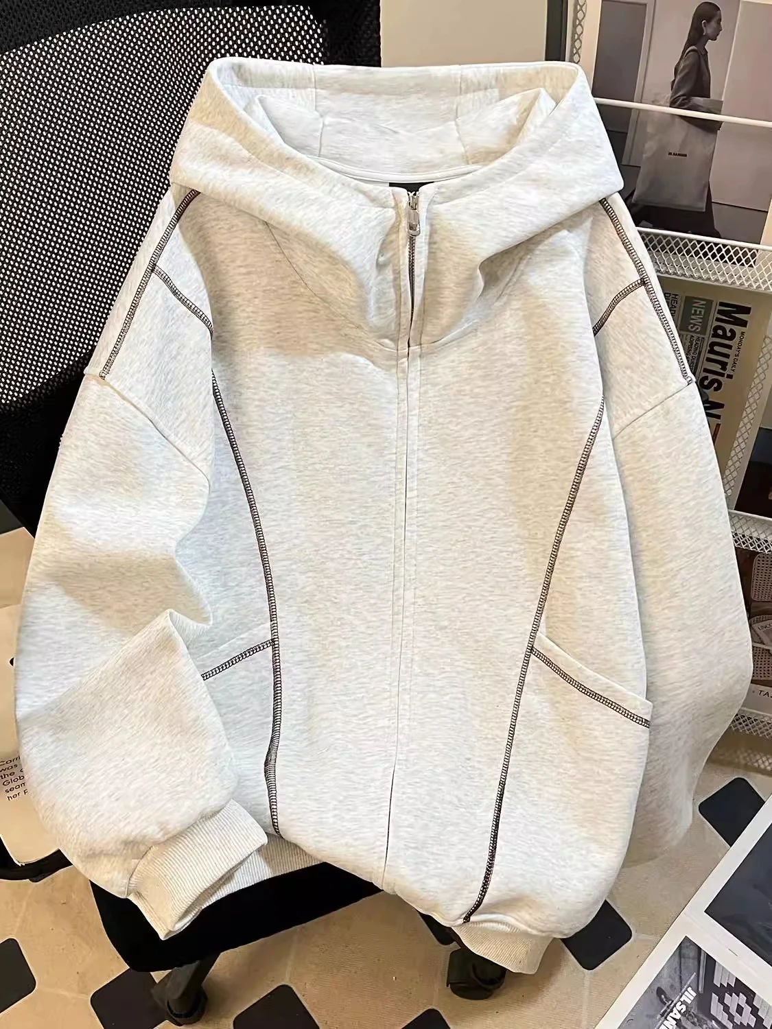 Extra Large 300 Pounds 3D Double Zipper Hoodie Unisex Spring Autumn Design Couple Zipper Open Cardigan Jacket Women's Fashion
Extra Large 300 Pounds 3D Double Zipper Hoodie Unisex Spring Autumn Design Couple Zipper Open Cardigan Jacket Women's Fashion