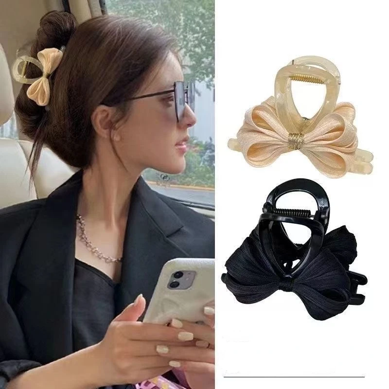 Elegant Bow Hair Claw Korean High End Shark Clip Sweet and Gentle Medium Size Floral Hairpin Women Girls Hair Accessories
Elegant Bow Hair Claw Korean High End Shark Clip Sweet and Gentle Medium Size Floral Hairpin Women Girls Hair Accessories