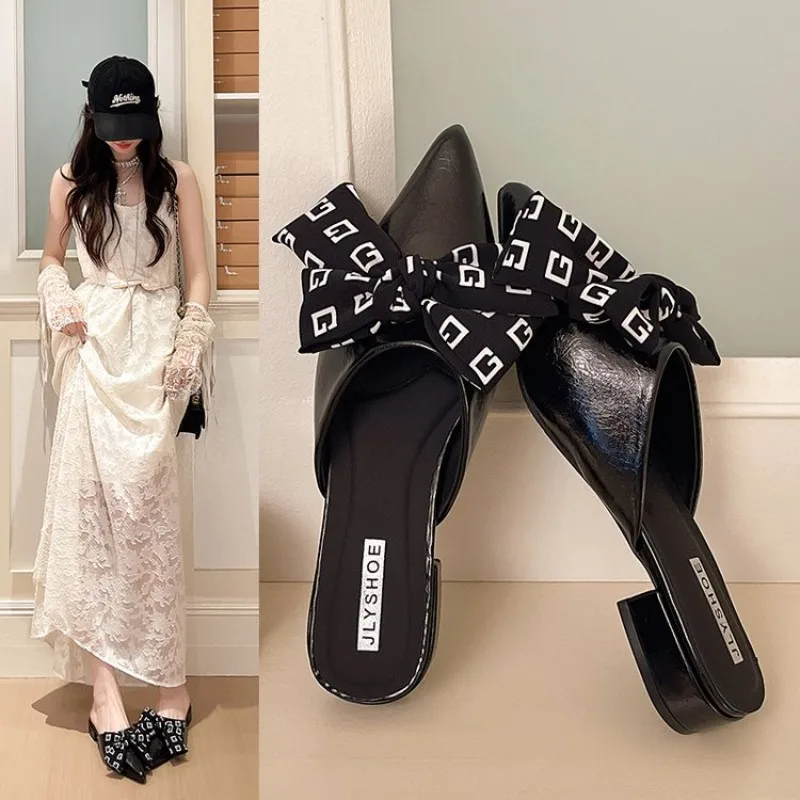 YNPO 2026 Summer New High Heel Slippers Shoes Women, Pointed Square Heel Bow Fashion Sandals Shoes Women
YNPO 2026 Summer New High Heel Slippers Shoes Women, Pointed Square Heel Bow Fashion Sandals Shoes Women
