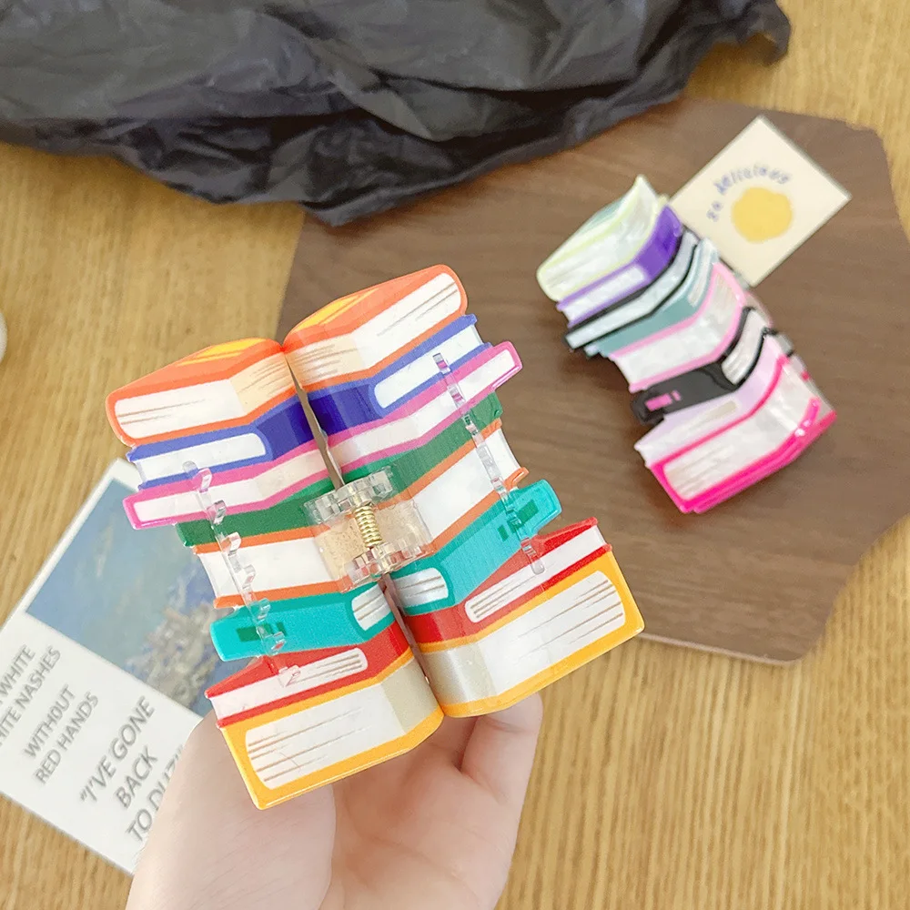 Карандаш и цвет, зажимы для волос в форме книги, акриловый захват с рябью, нескользящая заколка для волос в форме акулы, сезонные милые аксессуары для волос
Карандаш и цвет, зажимы для волос в форме книги, акриловый захват с рябью, нескользящая заколка для волос в форме акулы, сезонные милые аксессуары для волос