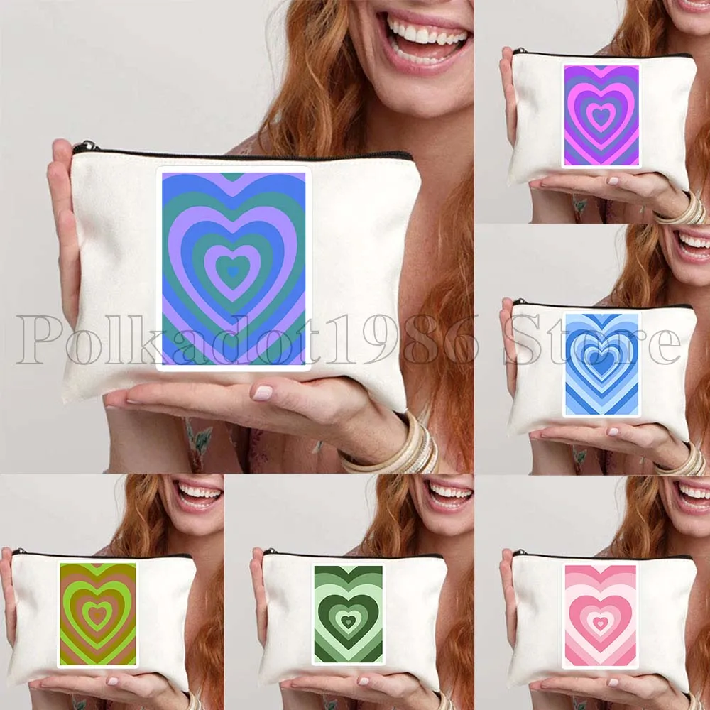 Aesthetic LATTE Cute Love Heart Pink Blue Green Powerpuff Girls Hearts Canvas Cosmetic Bags Makeup Toilet Bag Pencil Case Pouch
Aesthetic LATTE Cute Love Heart Pink Blue Green Powerpuff Girls Hearts Canvas Cosmetic Bags Makeup Toilet Bag Pencil Case Pouch