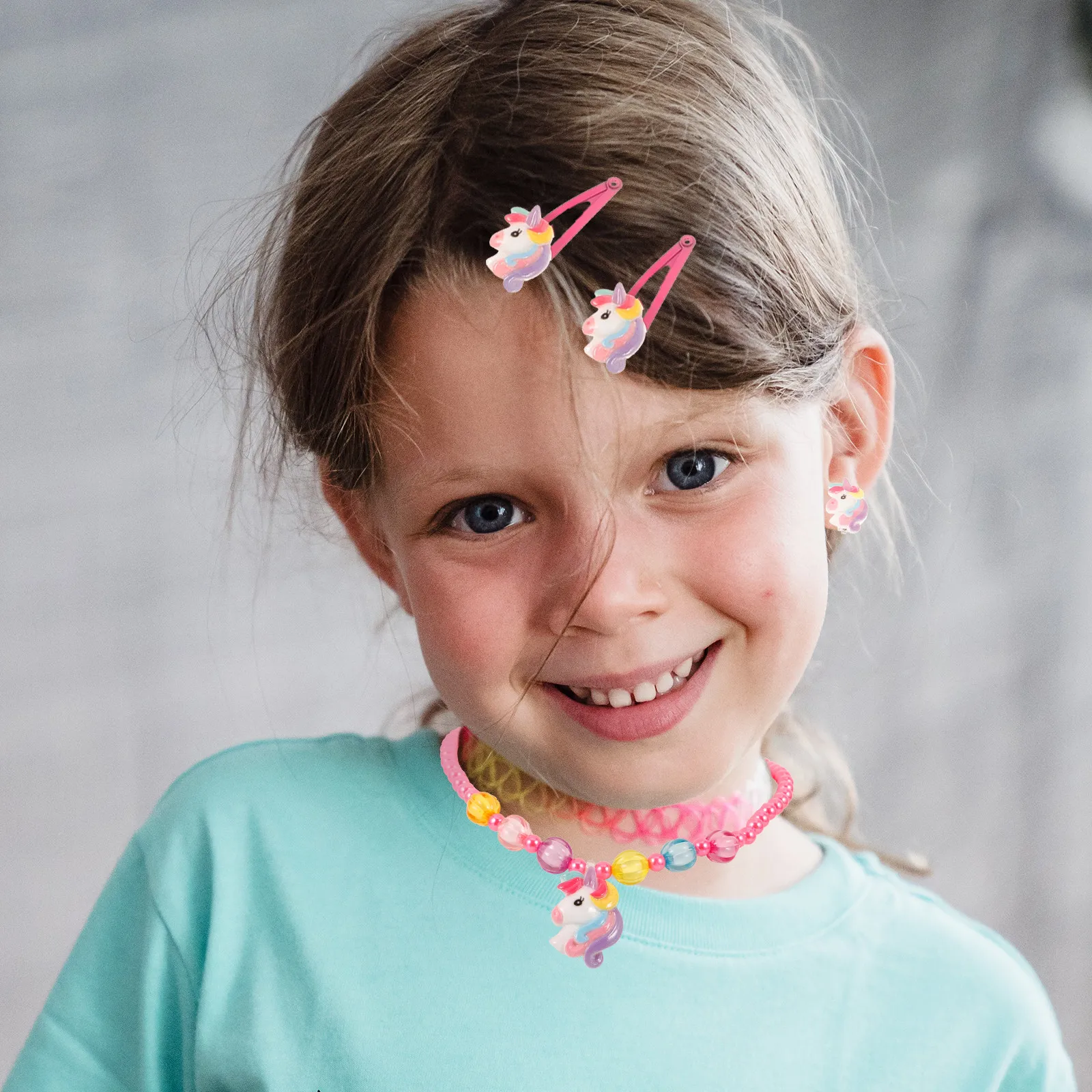 1Set Children's Necklace Set Unicorn Bead Bracelet Earrings Hair Clips Hair Ties Finger Ring Bright Color Cute Jewelry for Girls
1Set Children's Necklace Set Unicorn Bead Bracelet Earrings Hair Clips Hair Ties Finger Ring Bright Color Cute Jewelry for Girls