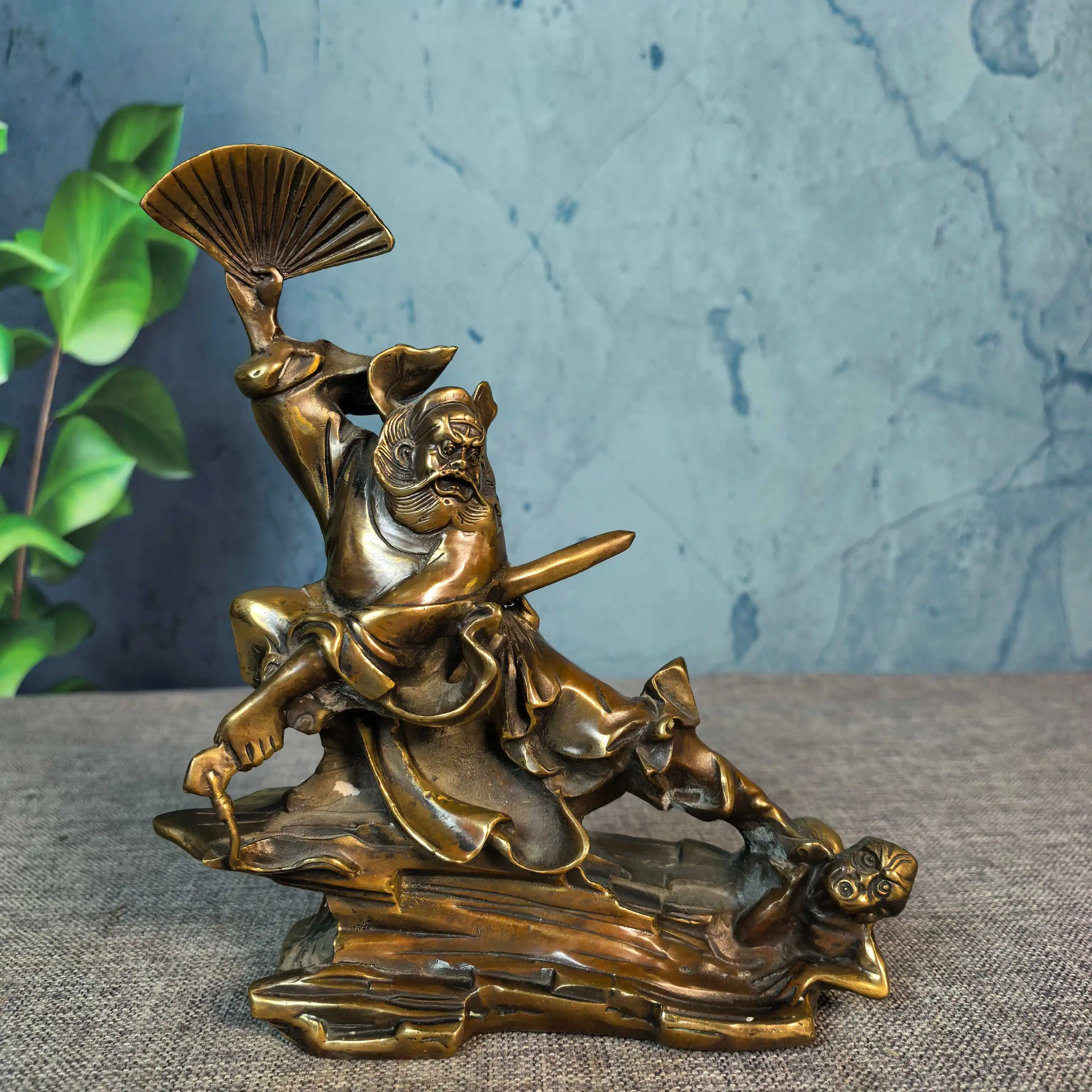 9"Tibetan Temple Collection Old Brass Zhong Kui Statue Exorcist Celestial Master Gods and immortals Sitting Buddha Worship Hall
9"Tibetan Temple Collection Old Brass Zhong Kui Statue Exorcist Celestial Master Gods and immortals Sitting Buddha Worship Hall