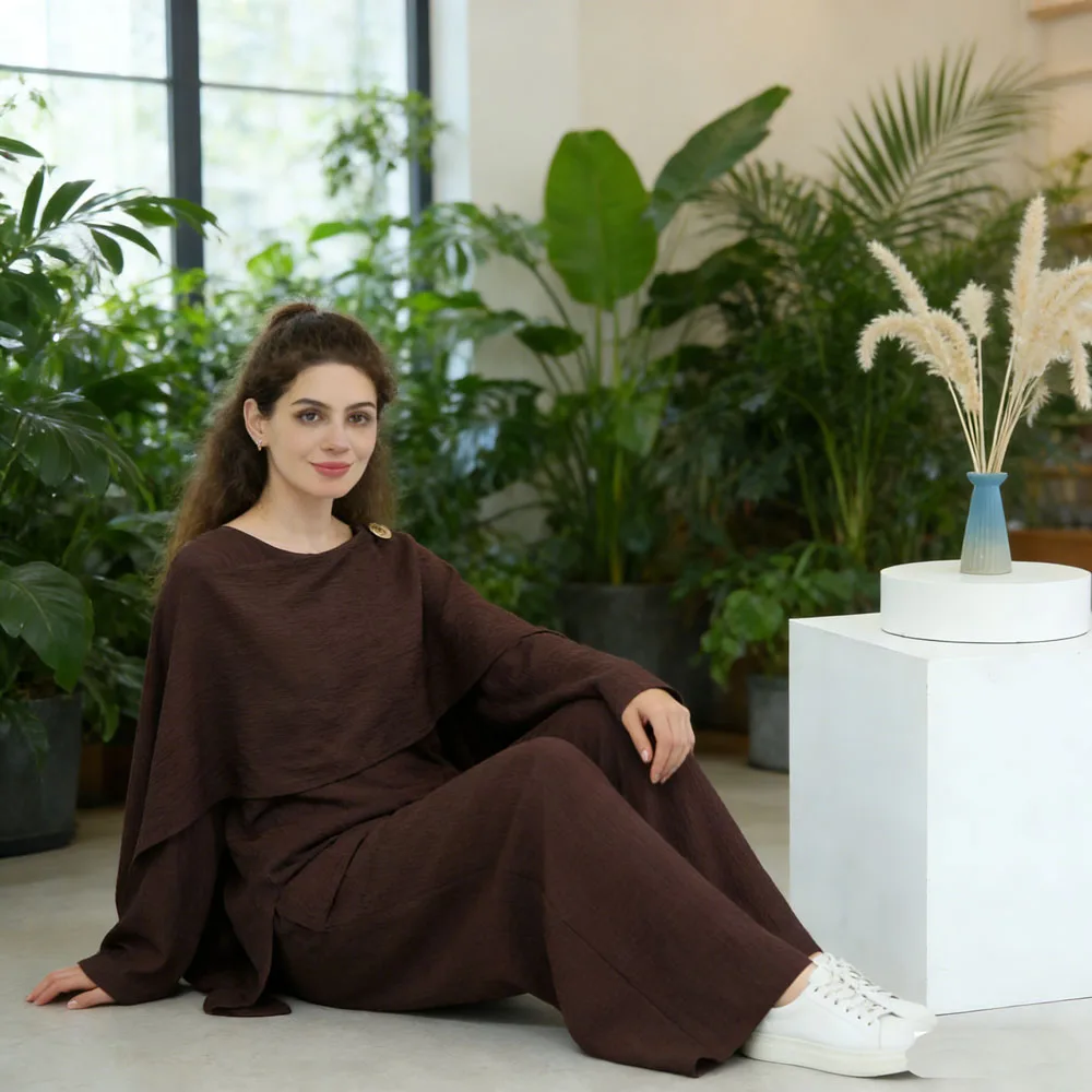 Dubai Muslim Crinkle Two Piece Set Women Abaya Kaftan Tops And Pants Suit Arab Islam Modest Clothing Femme Musulmane Ensembles
Dubai Muslim Crinkle Two Piece Set Women Abaya Kaftan Tops And Pants Suit Arab Islam Modest Clothing Femme Musulmane Ensembles