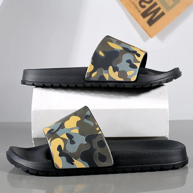 Men's New Spring and Summer Style Eva Comfortable Casual Soft Thick-Soled Simple Indoor Home Outdoor Vacation Versatile Clogs
Men's New Spring and Summer Style Eva Comfortable Casual Soft Thick-Soled Simple Indoor Home Outdoor Vacation Versatile Clogs