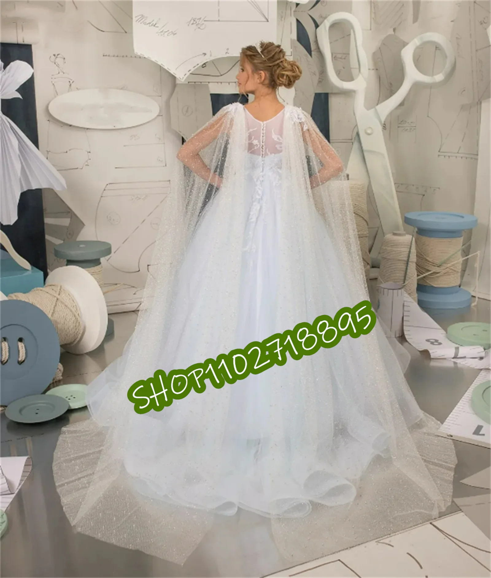 Flower Girl Dress White Fluffy Tulle Tassel Applique Wedding Elegant Flower Child's First Eucharistic Birthday Party Dress
Flower Girl Dress White Fluffy Tulle Tassel Applique Wedding Elegant Flower Child's First Eucharistic Birthday Party Dress