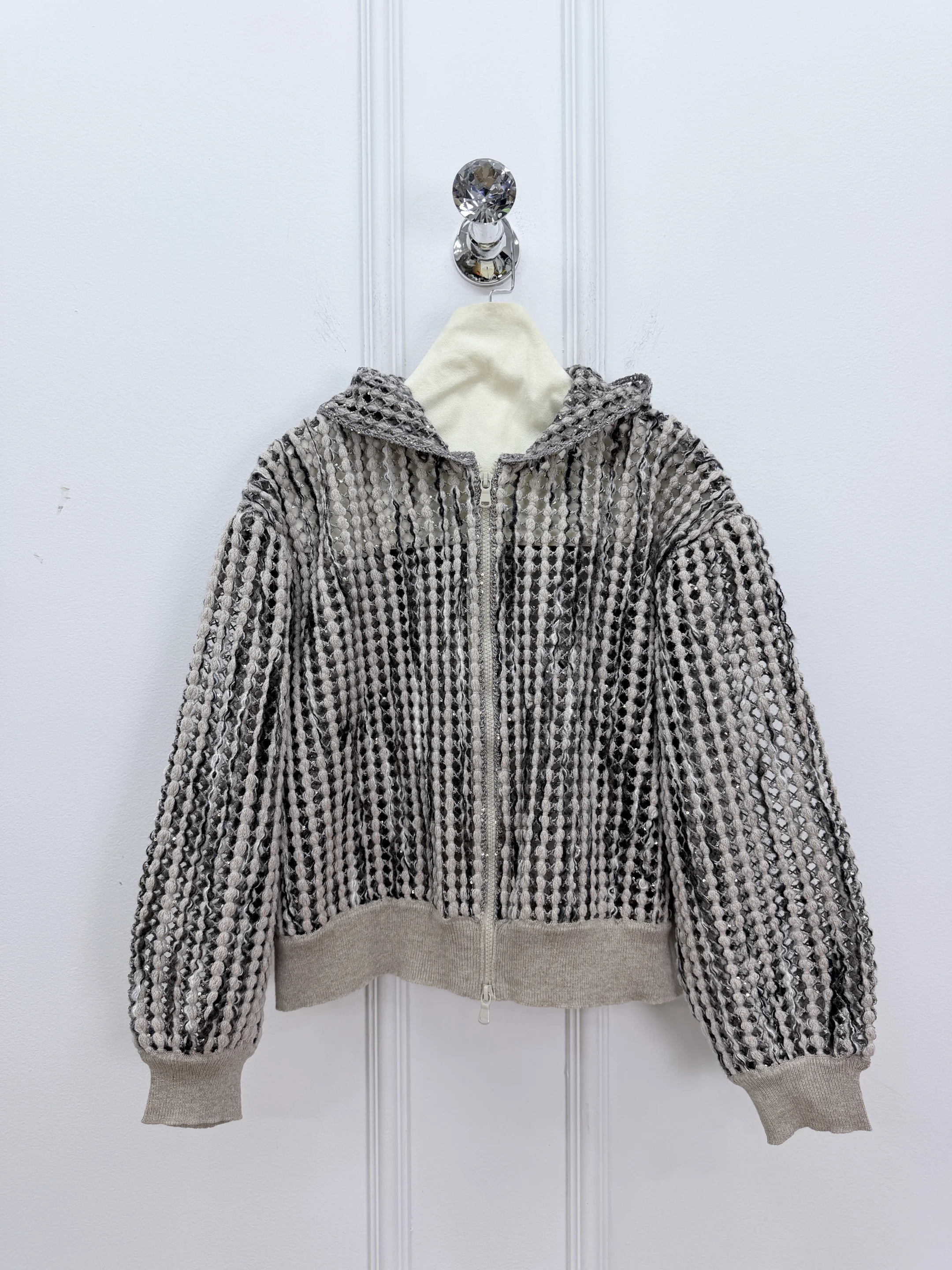 New Spring/Summer Fashionable Commuter Hooded Hollow-Out Knit Cardigan For Women
New Spring/Summer Fashionable Commuter Hooded Hollow-Out Knit Cardigan For Women