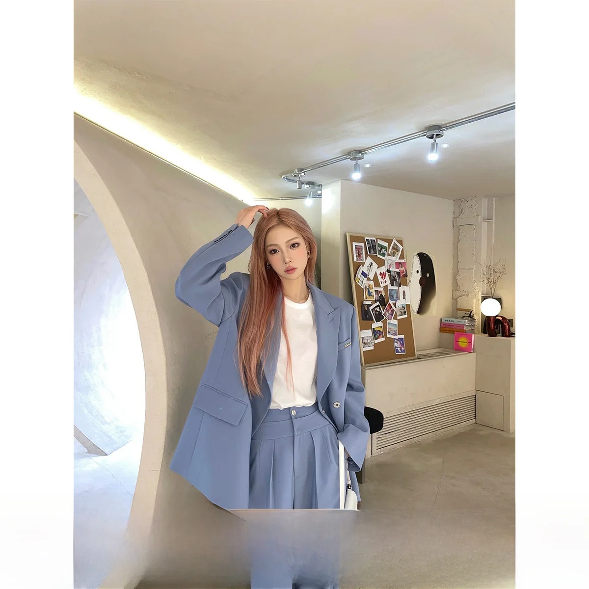 LaluneDuCiel Blue Tailored Jacket High Waist Pants Two-Piece Set Draping Effect Fashionable Women's Spring Collection
LaluneDuCiel Blue Tailored Jacket High Waist Pants Two-Piece Set Draping Effect Fashionable Women's Spring Collection