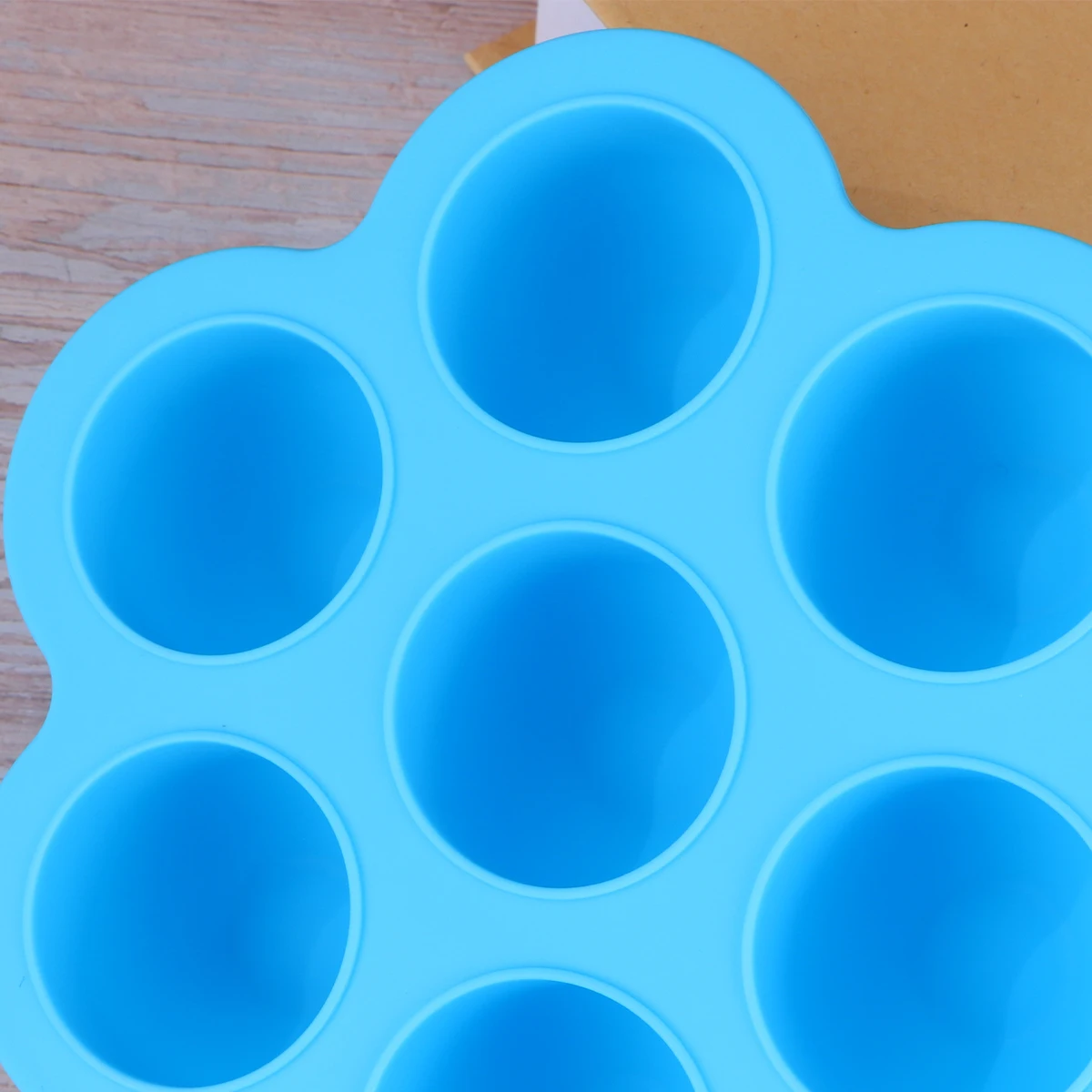 Baby Food Storage Box 200G Freezer Tray with 7 Cavities Clip-on Lid Stain Resistant Container Tray for Baby Food Storage
Baby Food Storage Box 200G Freezer Tray with 7 Cavities Clip-on Lid Stain Resistant Container Tray for Baby Food Storage