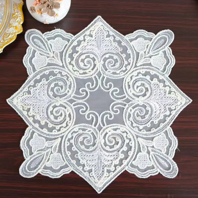 Luxury flowers Embroidery table cloth cover Party supplies dining Christmas wedding tablecloth Table decoration and accessories
Luxury flowers Embroidery table cloth cover Party supplies dining Christmas wedding tablecloth Table decoration and accessories