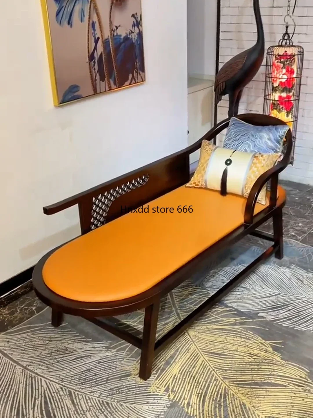 New Chinese ebony concubine chair solid wood beauty couch simple lazy furniture
New Chinese ebony concubine chair solid wood beauty couch simple lazy furniture