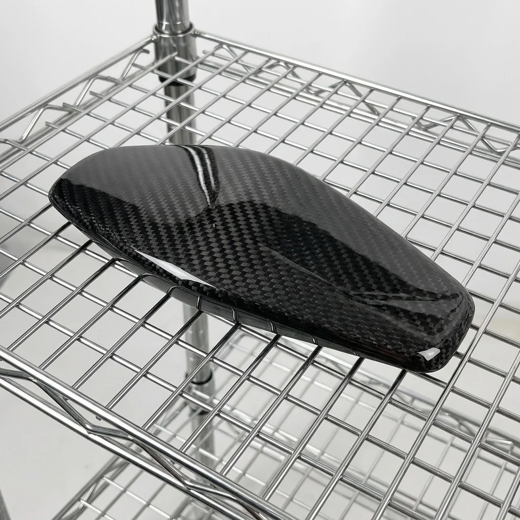 Carbon Fiber Motorcycle Propeller Shaf Cover for HONDA ADV 350 2025-2026
Carbon Fiber Motorcycle Propeller Shaf Cover for HONDA ADV 350 2025-2026