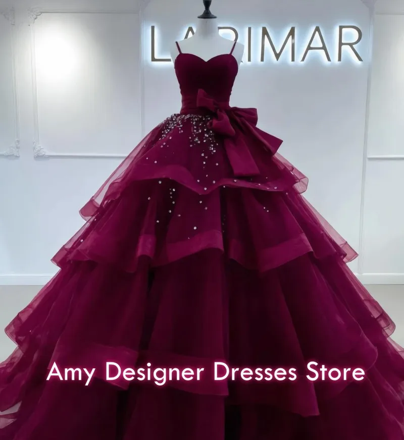 Charming Quinceanera Dresses Spaghetti Strap Sleeveless Beaded Ruffles Ball Gowns Party Dress Vestidos De 15 Años Customized
Charming Quinceanera Dresses Spaghetti Strap Sleeveless Beaded Ruffles Ball Gowns Party Dress Vestidos De 15 Años Customized