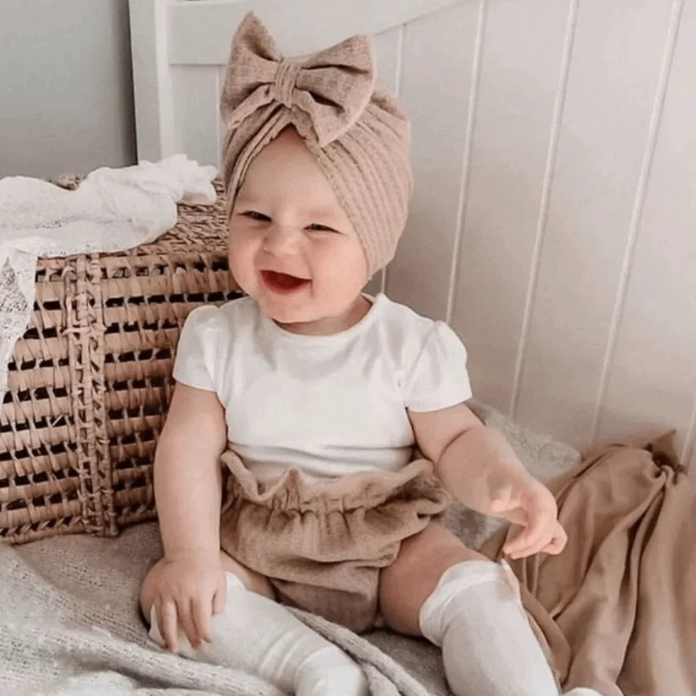 3Pcs/Set Indian Cap Bow Baby Hat Socks Set Cotton 0-12 Months Baby Fetal Cap Keep Warm Windproof Newborn Turban Hat Autumn
3Pcs/Set Indian Cap Bow Baby Hat Socks Set Cotton 0-12 Months Baby Fetal Cap Keep Warm Windproof Newborn Turban Hat Autumn