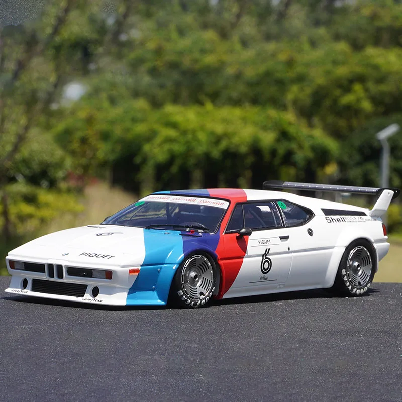 diecast 1:18 scale M1 racing HERITAGE alloy car model collection souvenir display decoration vehicle toy
diecast 1:18 scale M1 racing HERITAGE alloy car model collection souvenir display decoration vehicle toy