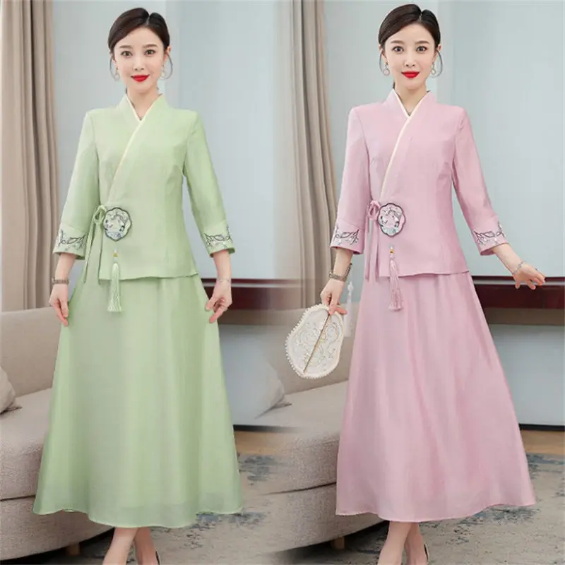 Embroidery V Neck Tassel Dress 2022 Autumn Women Chinese Style Retro Daily Improvement Cheongsam Hanfu Fake Two Dresses T309
Embroidery V Neck Tassel Dress 2022 Autumn Women Chinese Style Retro Daily Improvement Cheongsam Hanfu Fake Two Dresses T309