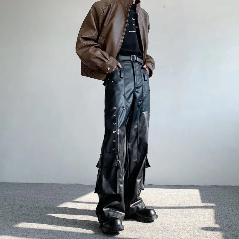 Men's Faux Leather Cargo Pants With Rivet, Y2K Streetwear Black Wide-leg Trousers, Autumn/Winter Gothic Mans Baggy Pants
Men's Faux Leather Cargo Pants With Rivet, Y2K Streetwear Black Wide-leg Trousers, Autumn/Winter Gothic Mans Baggy Pants