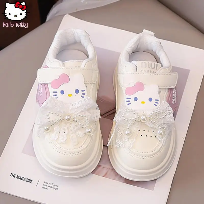 Hello Kitty Girls Kuromi, новые кавайные спортивные туфли для досок с героями мультфильмов, весенне-осенние маленькие белые туфли в стиле аниме, модные туфли для папы Sanrio
Hello Kitty Girls Kuromi, новые кавайные спортивные туфли для досок с героями мультфильмов, весенне-осенние маленькие белые туфли в стиле аниме, модные туфли для папы Sanrio