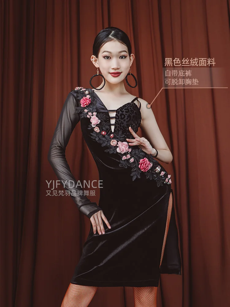 2023 Woman Latin Dance Dress Velvet Embroidered Split Dress Gb Practice Suit Shoulder Dress Adl97
2023 Woman Latin Dance Dress Velvet Embroidered Split Dress Gb Practice Suit Shoulder Dress Adl97