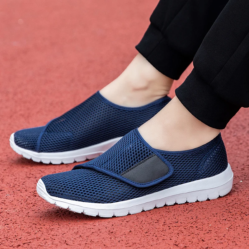 Summer Women Men Mesh Running Sneaker Fitness Sport Light Comfortable Breathable Black Walking Shoes Big Size 36-45 Loafers
Summer Women Men Mesh Running Sneaker Fitness Sport Light Comfortable Breathable Black Walking Shoes Big Size 36-45 Loafers