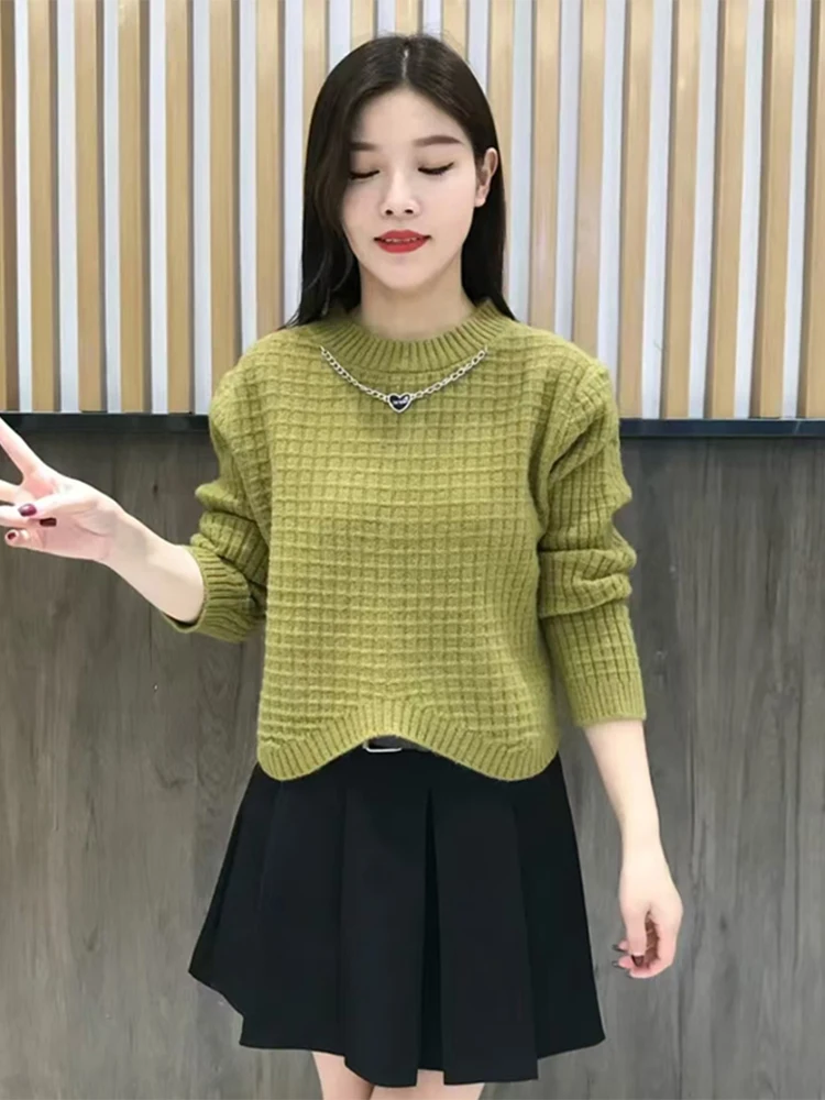 Fashionable Short Knitted Sweater Women's Autumn Winter New Style Korean Version Loose Fit round Neck Long Sleeve Base Shirt
Fashionable Short Knitted Sweater Women's Autumn Winter New Style Korean Version Loose Fit round Neck Long Sleeve Base Shirt