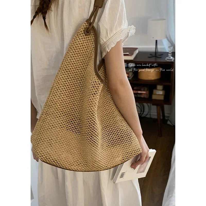2025 New Summer Retro Grass Woven Bag Fashion Versatile Large Capacity Tote Bags for Women 
2025 New Summer Retro Grass Woven Bag Fashion Versatile Large Capacity Tote Bags for Women