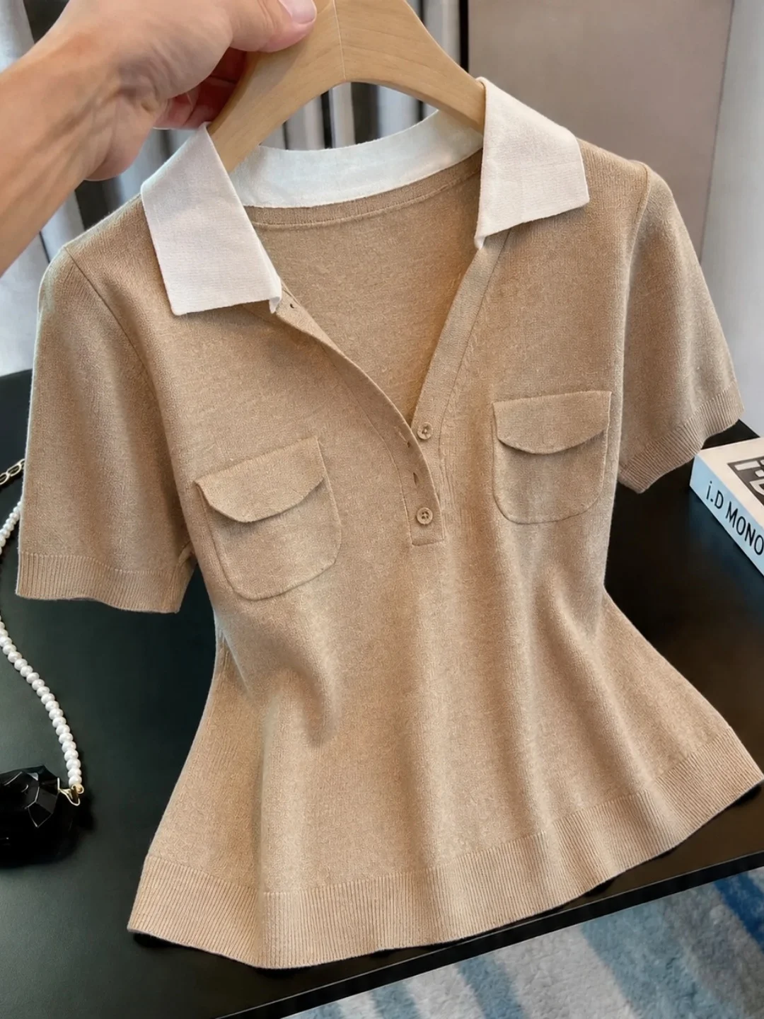 Korean Style Ice Silk Knitted Top Short Sleeve Color Block Simple Fashionable Design Summer New Arrival Versatile Women's Shirt
Korean Style Ice Silk Knitted Top Short Sleeve Color Block Simple Fashionable Design Summer New Arrival Versatile Women's Shirt