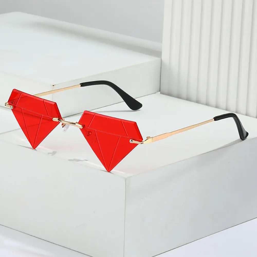Vintage Rave Party Prom Retro Shades Rimless Sun Glasses Triangle Sunglasses for Women Diamond Shaped
Vintage Rave Party Prom Retro Shades Rimless Sun Glasses Triangle Sunglasses for Women Diamond Shaped
