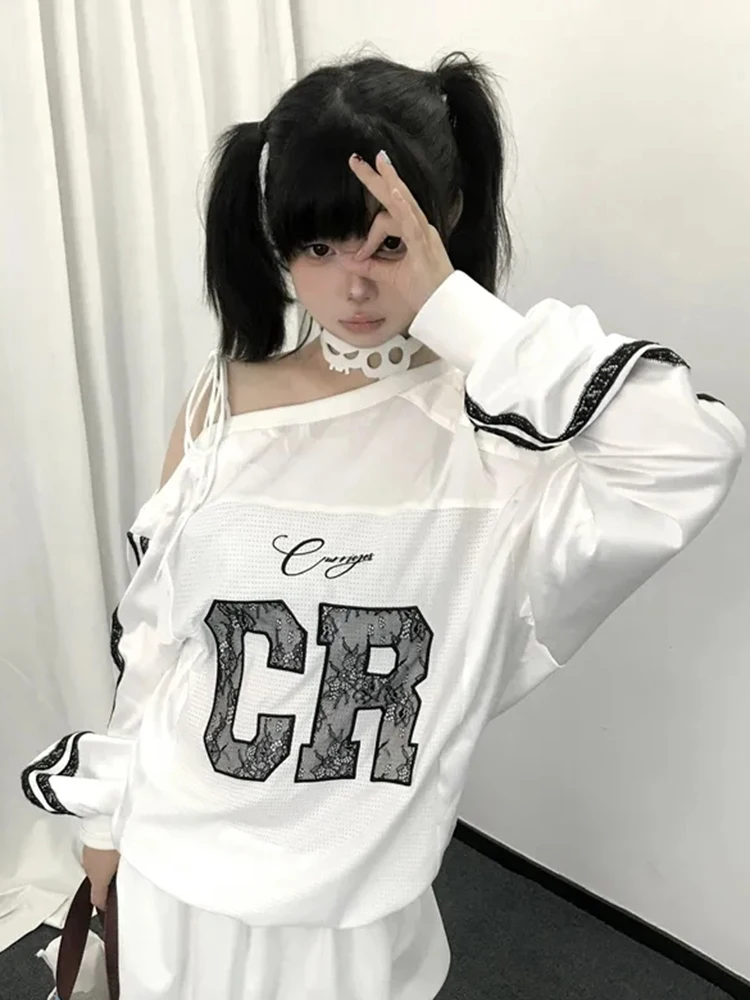 Zoki Off Shoulder Y2K Sweatshirts Women Streetwear Loose Striped Vintage Pullover American Retro Long Sleeve Oversize Letter Top
Zoki Off Shoulder Y2K Sweatshirts Women Streetwear Loose Striped Vintage Pullover American Retro Long Sleeve Oversize Letter Top