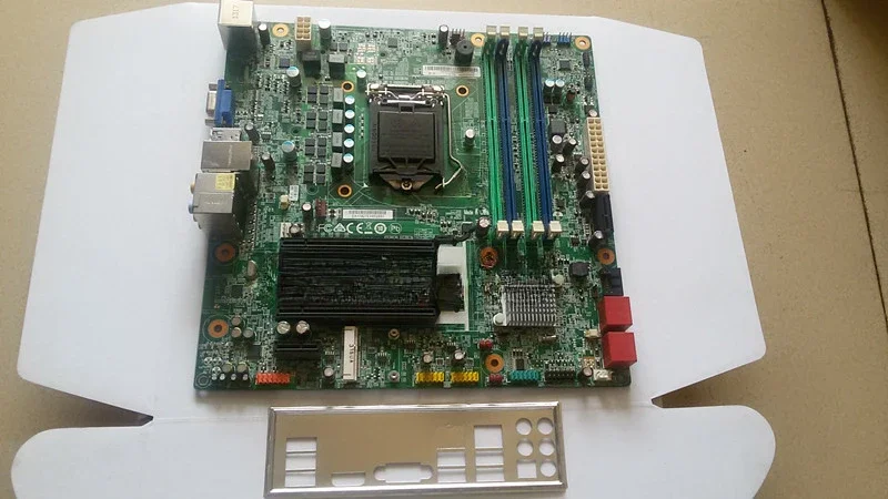 For The New Lenovo Z87 Main Board Z87H3-LM Lenovo 1150 Main Board, Beyond H81 Q87 Support 4th Generation CPU
For The New Lenovo Z87 Main Board Z87H3-LM Lenovo 1150 Main Board, Beyond H81 Q87 Support 4th Generation CPU
