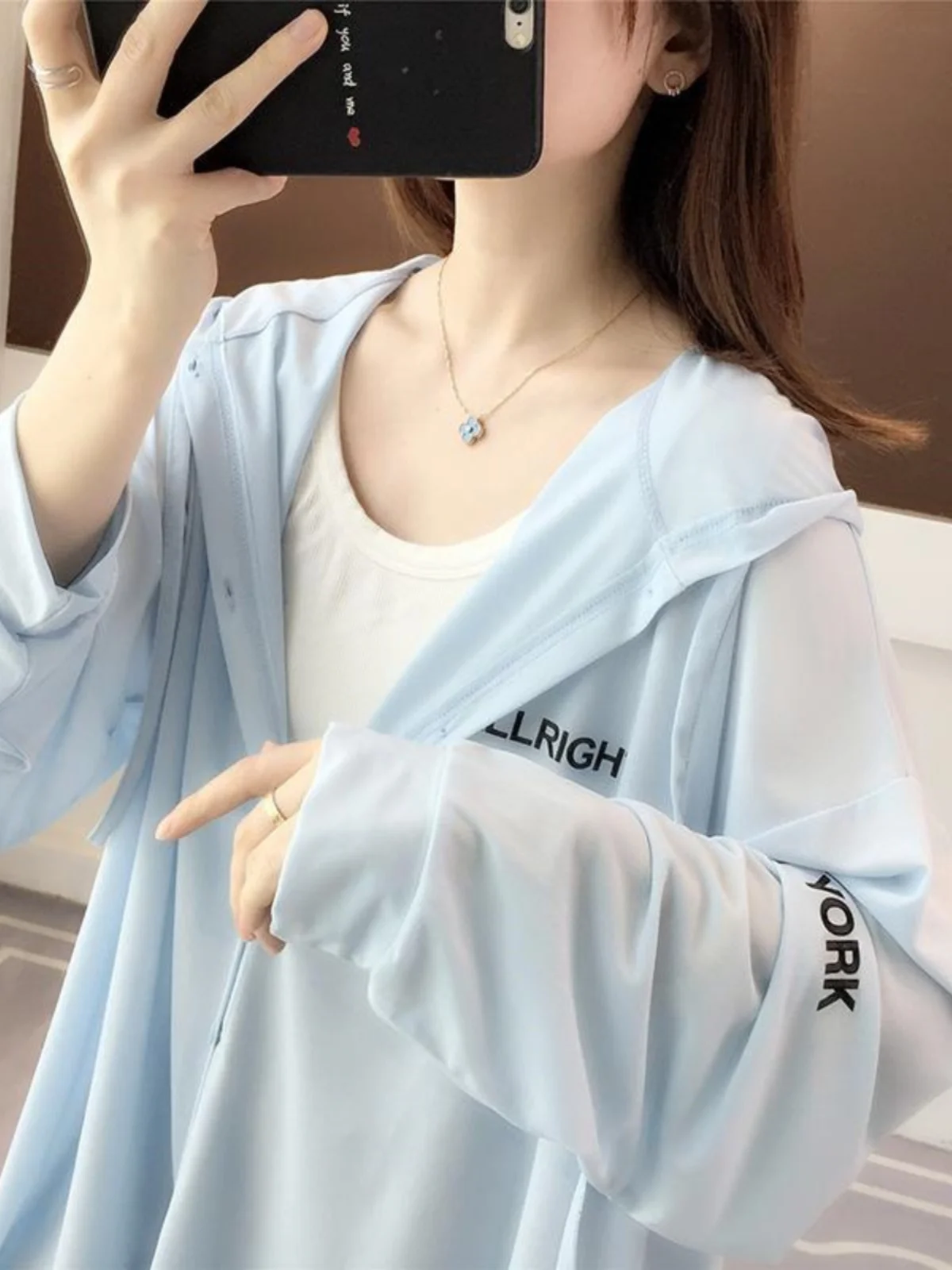 Summer New Korean Sle Thin Cardigan Hooded Sun Protection Women's plus Size 300 Pou Extra Large Long Sve Breathable C...
Summer New Korean Sle Thin Cardigan Hooded Sun Protection Women's plus Size 300 Pou Extra Large Long Sve Breathable C...