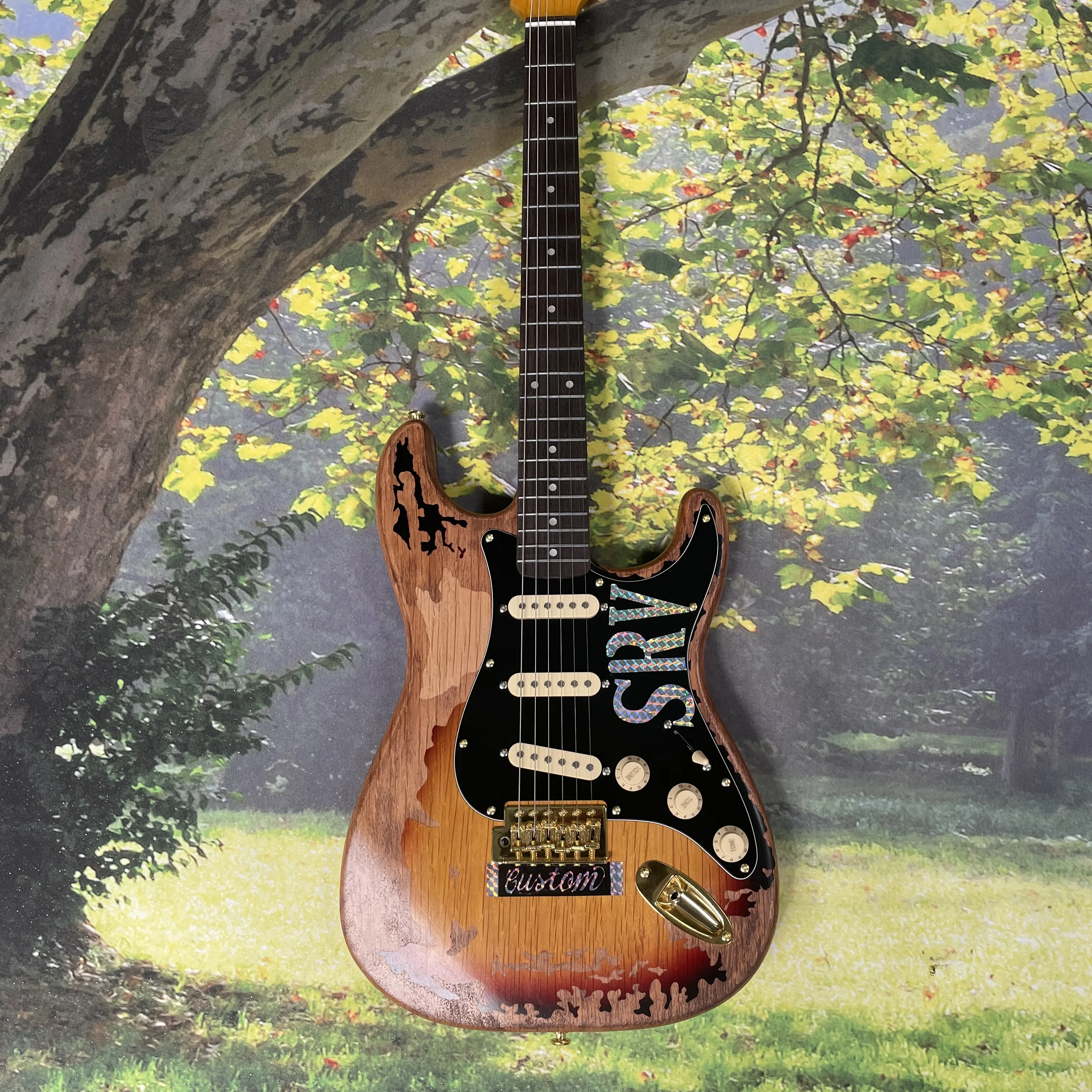 Bruce SRV electric guitar, rosewood fingerboard, high-end metal hardware guitars, beginner to intermediate electric guitarra
Bruce SRV electric guitar, rosewood fingerboard, high-end metal hardware guitars, beginner to intermediate electric guitarra