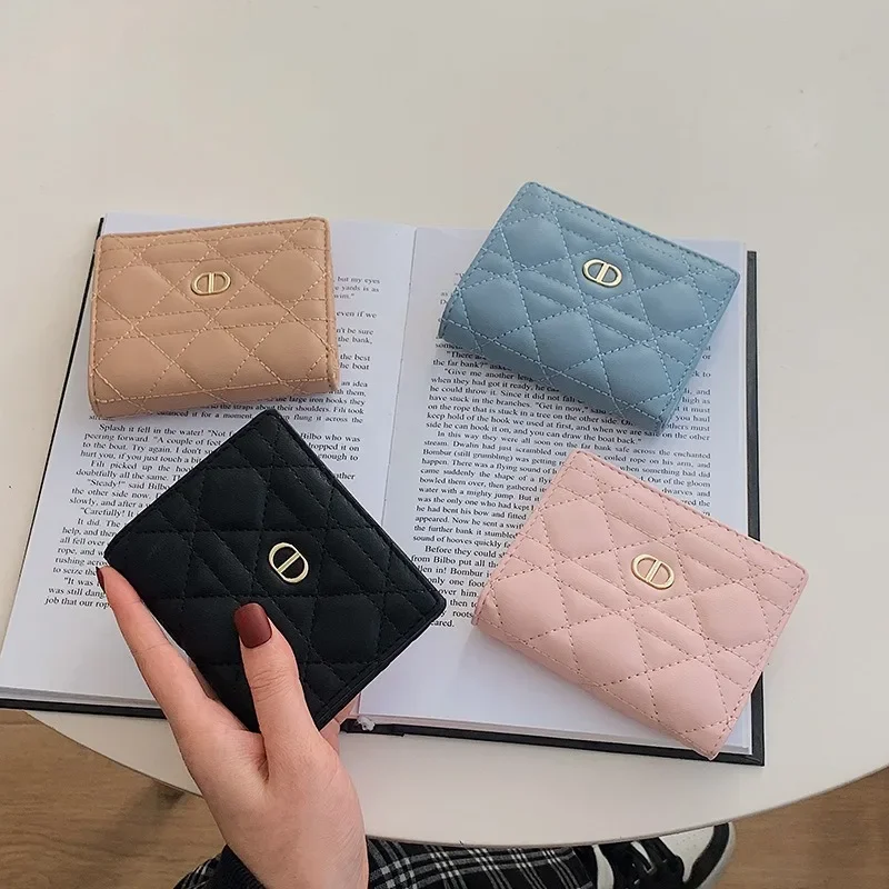 2025 New Internet Celebrity Trendy Advanced Western Style Short Wallet Integrated Bag Small Wallet Multi Functional Card Bag
2025 New Internet Celebrity Trendy Advanced Western Style Short Wallet Integrated Bag Small Wallet Multi Functional Card Bag