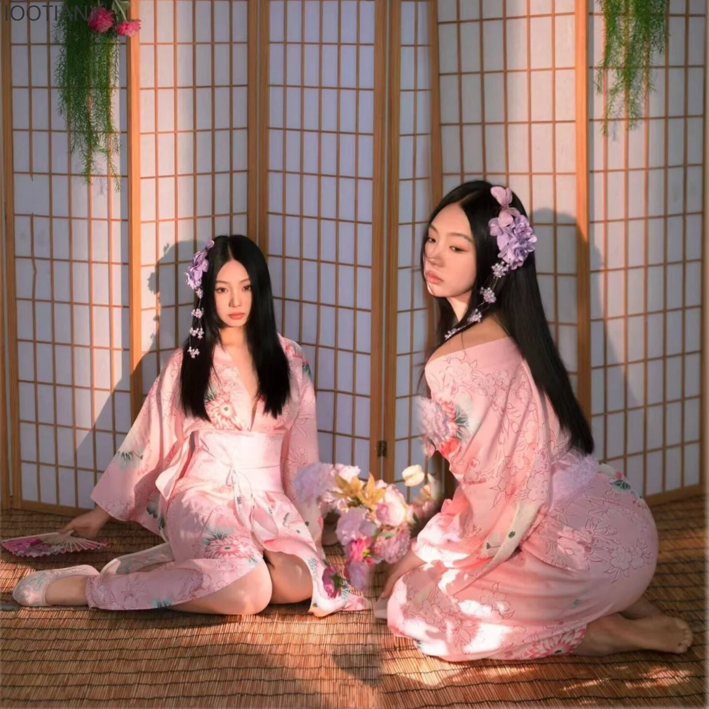 Women's Retro Pink Cherry Blossom Dress Japanese Traditional Improved Kimono Girl Cosplay Masquerade Party Performance Costume
Women's Retro Pink Cherry Blossom Dress Japanese Traditional Improved Kimono Girl Cosplay Masquerade Party Performance Costume