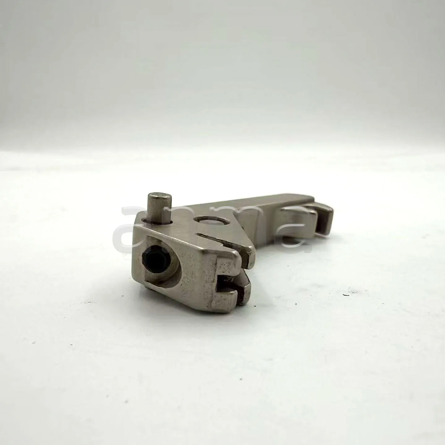 1PCS 43/6S Stitching Head Spare Parts Metal Forming Mold
1PCS 43/6S Stitching Head Spare Parts Metal Forming Mold