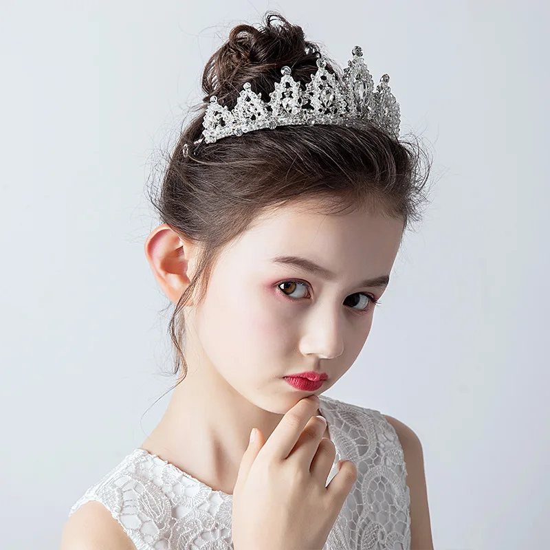 Crown Baby Hair Tie Crown WreathChildren's Headdress Girls Performance Accessories Girls Wild Hair Accessories Princess
Crown Baby Hair Tie Crown WreathChildren's Headdress Girls Performance Accessories Girls Wild Hair Accessories Princess